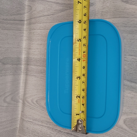 Tupperware Mini Ice Tray New - Picture 4 of 8